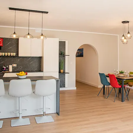 Spacious 3Br Apt Close Tigne Point Quiet Stay *